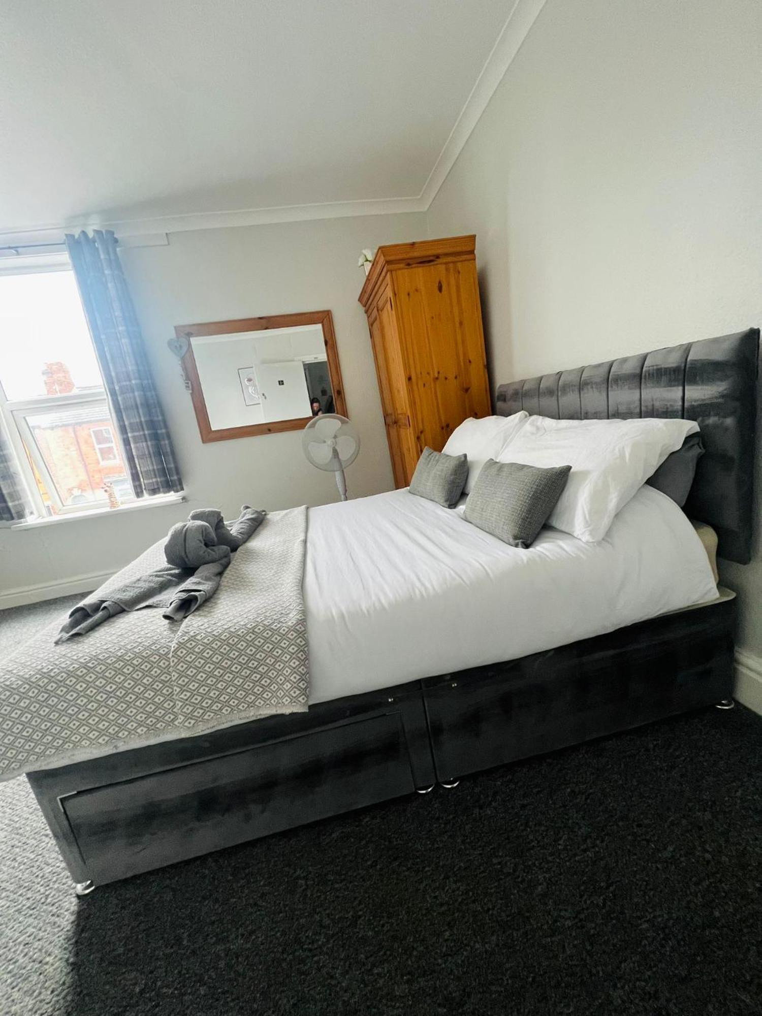 Lincoln City Centre Rooms P&S المظهر الخارجي الصورة